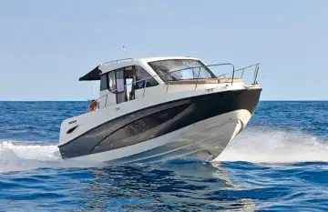 Nowa łódź QS 905 WEEKEND - zdjęcie 1